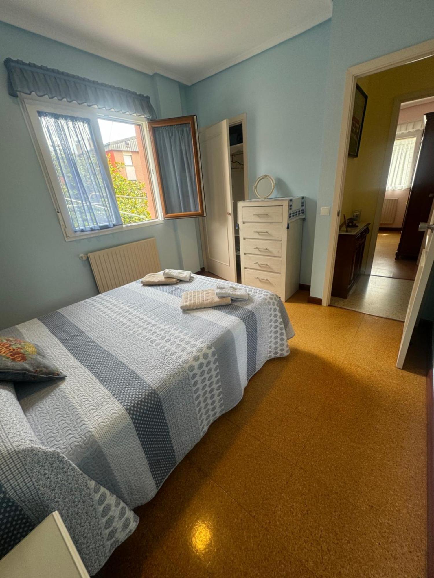 Apartamento En Llanes Con Plaza De Garaje Cubierta Bagian luar foto